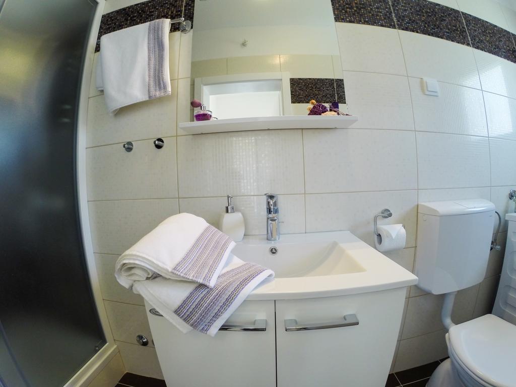 Apartments House Đurđica Bol Chambre photo