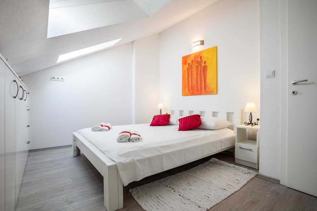 Apartments House Đurđica Bol Chambre photo